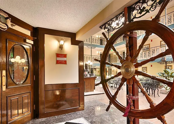 Boutique Surestay Plus Hotel By Best Western Baton Rouge
