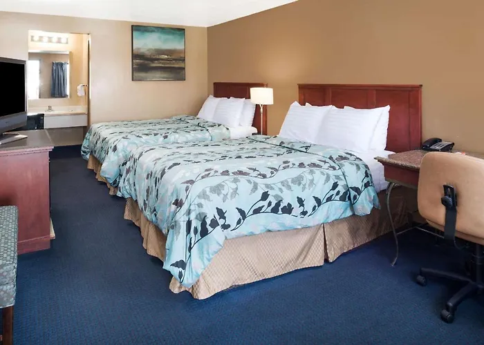 Howard Johnson By Wyndham Boise