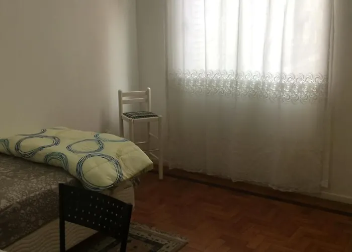 Próximo ao Consulado - Quarto Inteiro Porto Alegre