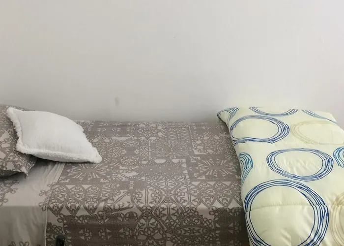 Próximo ao Consulado - Quarto Inteiro Porto Alegre