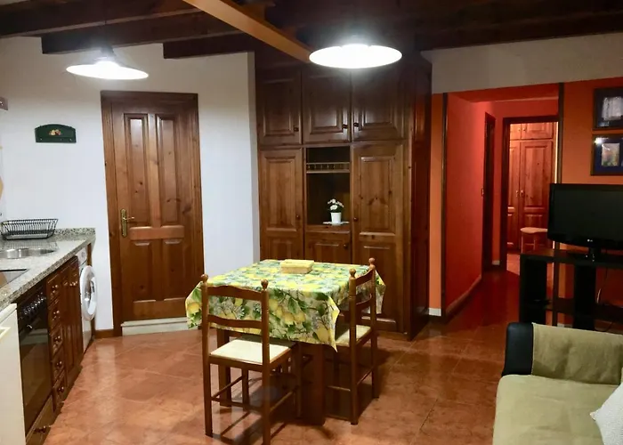 Apartamentos Palombina Celorio 