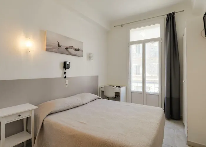 Hotel Au Tropico Juan-les-Pins