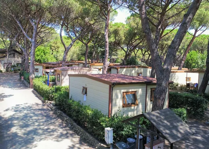 Le Esperidi Camping Ecoresort Marina Di Bibbona