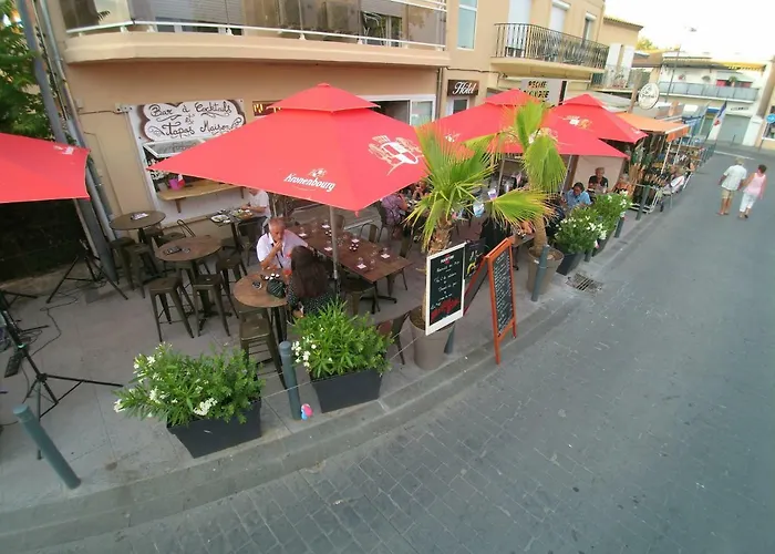 Hotel Restaurant L'Escale Le Grau-dʼAgde Avec Terrain de Golf