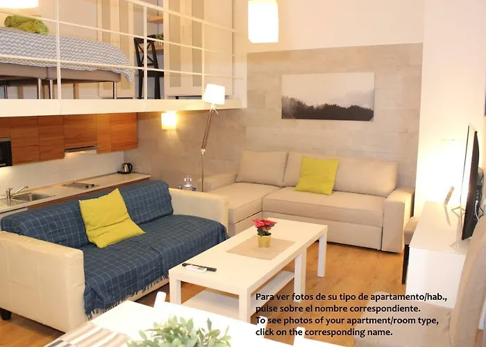 Apartamentos Clavero Málaga