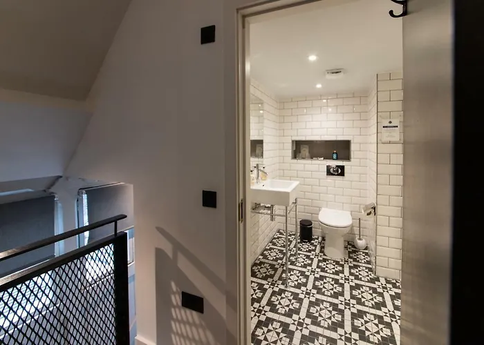 Linton Collection - Blackfriars Lofts