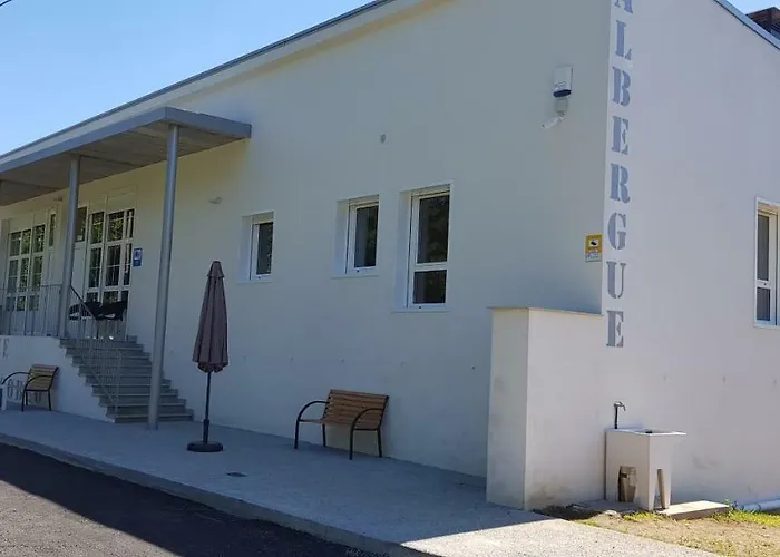 Albergue Espiritu Xacobeo O Pedrouzo