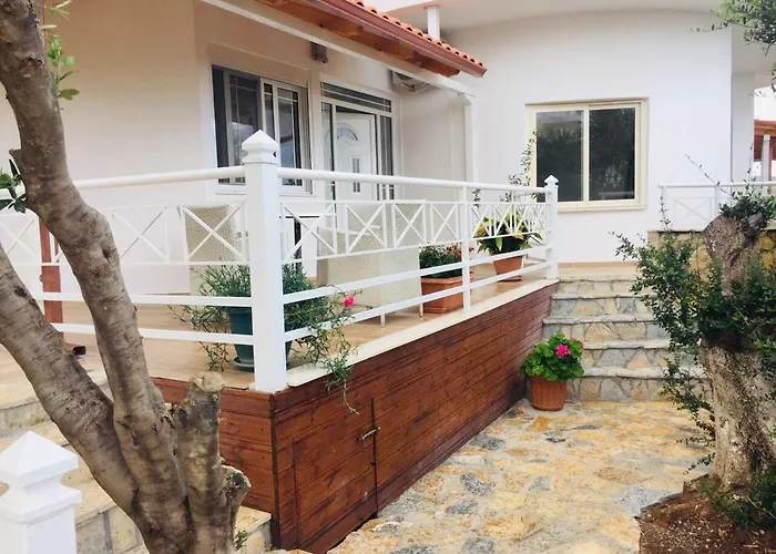 Apartments On The Beach Sarandë