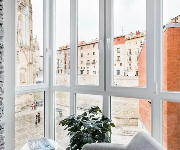 Boutique Apartamentos Eleven Rooms Burgo