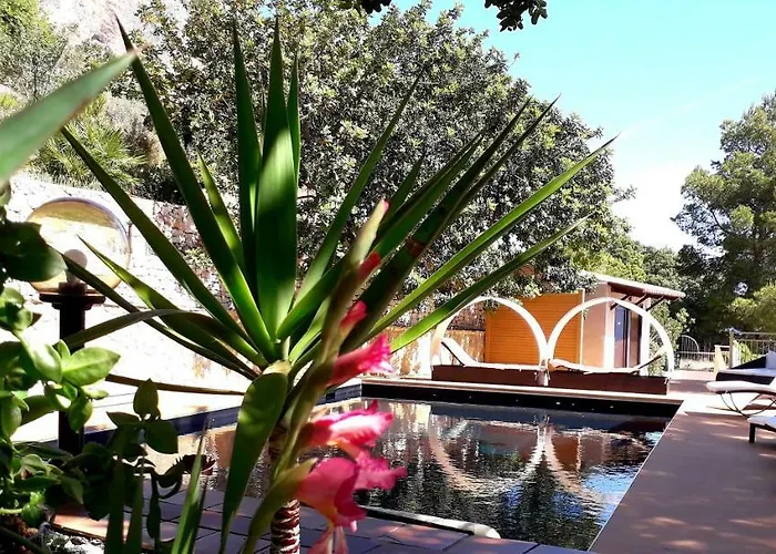 Villa Costa Sauci