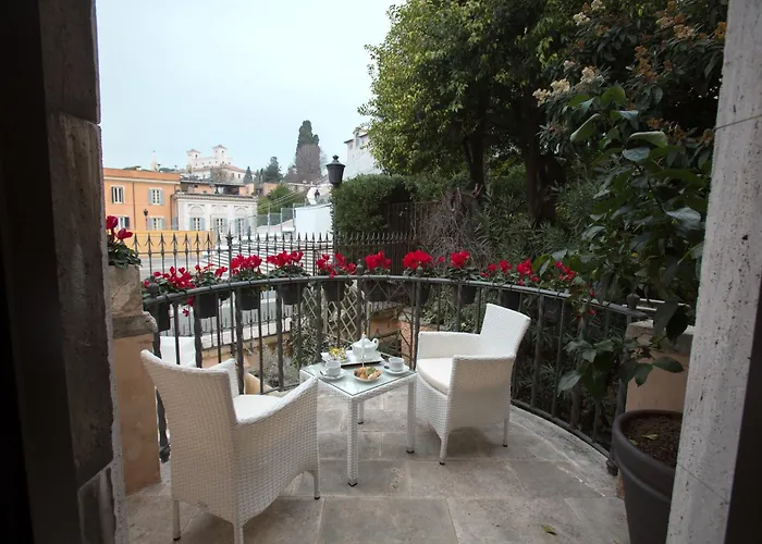 Royal Suite Trinità Dei Monti Roma Con una pista da Golf