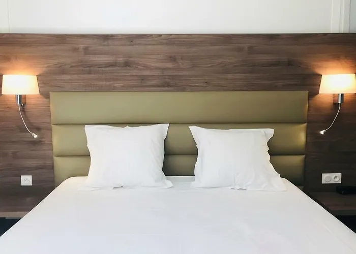 Yes Hotel