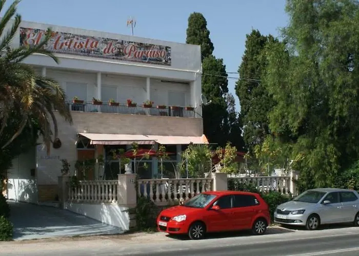 Albergue El Artista Villajoyosa  admite animales