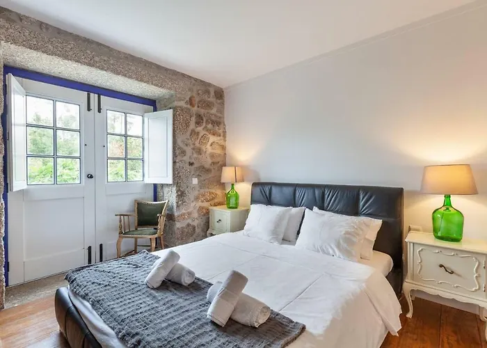 Eido Do Carvalhoso - Casa De Campo Em Arcos De Valdevez
