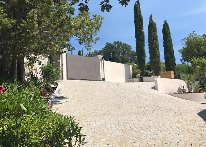 Villa Grand Baie Saint-Raphaël