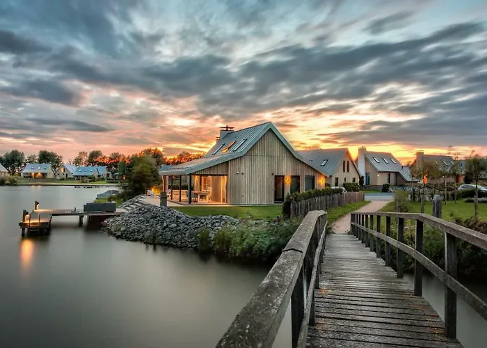 Waterrijk Oesterdam Resort Villas