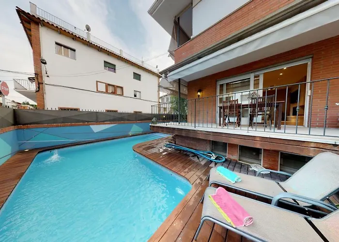 Villa House Of Joy , Casa En Banyoles