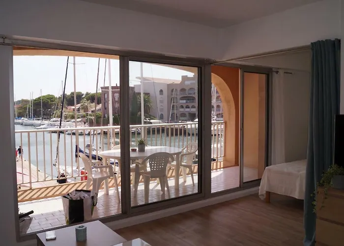Appartement Port la Gavine à Hyères
