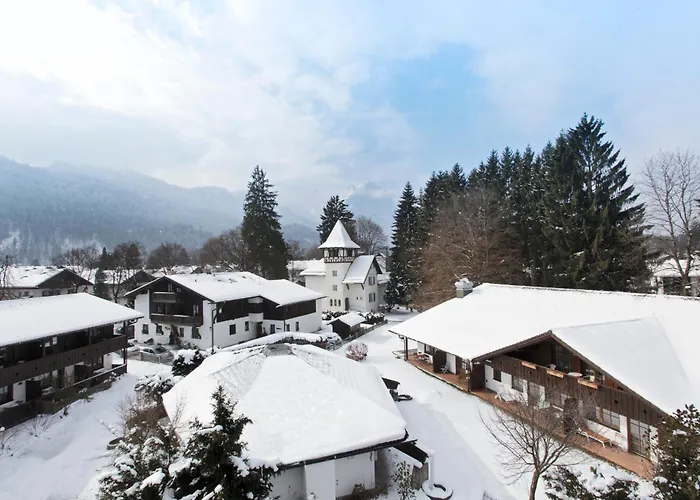 Hyperion Hotel Garmisch - Partenkirchen met golfbaan