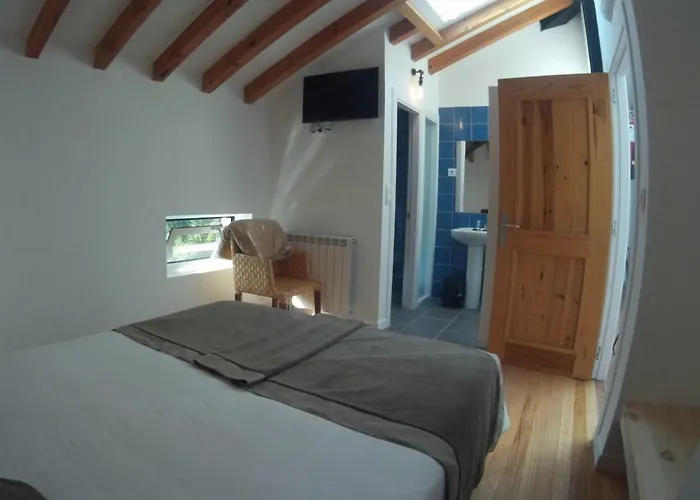 El Privado Hostal Castro Urdiales - LA VIEJA ESTACIÓN - Cerca de Bilbao