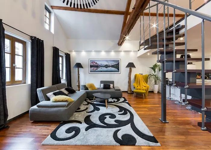Les suites sainte claire Annecy