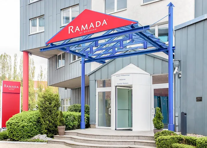 Ramada By Wyndham Bottrop City