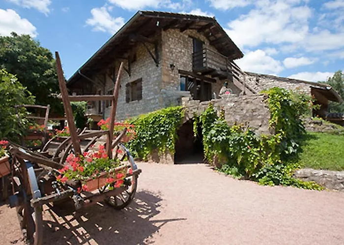 Logis Hotel Restaurant La Vieille Ferme, Macon Nord Sancé