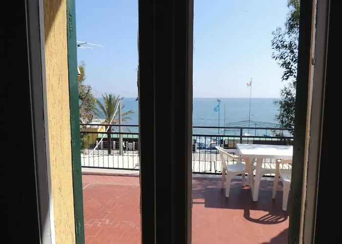 Appartamenti Camping Rivamare Albenga