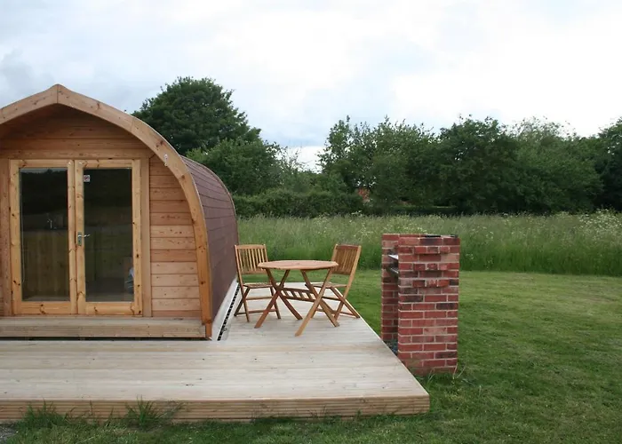 Glamping At Spire View Meadow