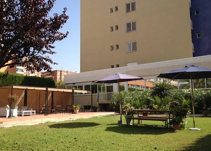 Estrella De Mar Youth Hostel