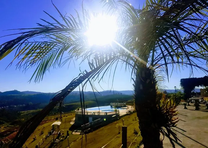 Molise Hotel Fazenda Serra Negra  com piscina