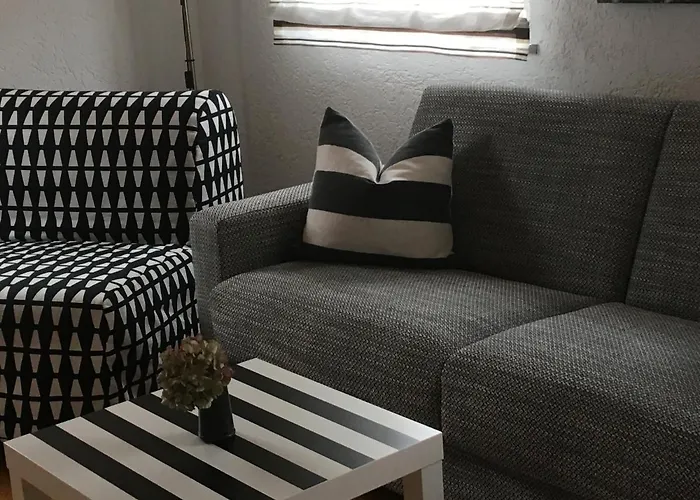 Appartement Schwarz-Weiss à Rust