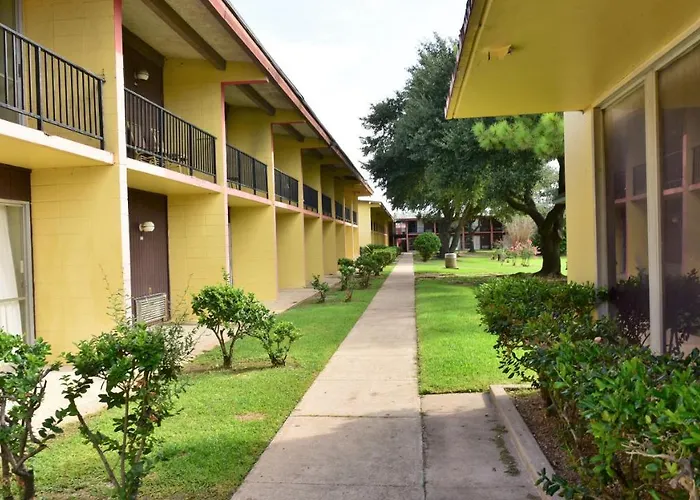Red Carpet Inn Houston