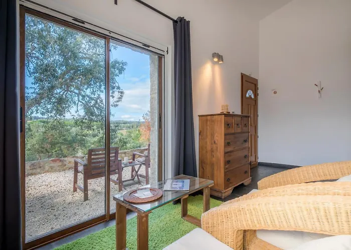 Bed and Breakfast  in Aljezur