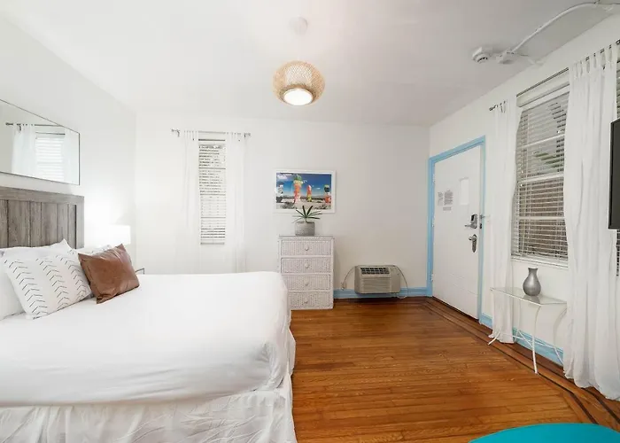 Villa Paradiso Apartment Hotel Miami Beach