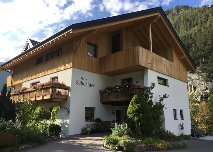 Hotel Haus Schuchter Pfunds
