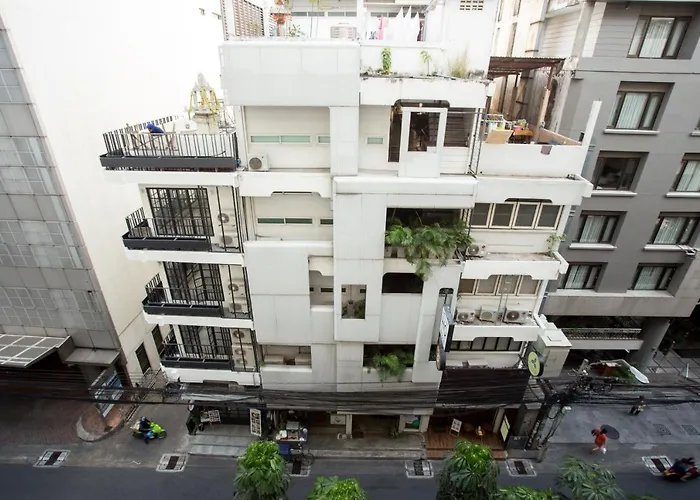 Hq Hostel Silom Bangkok