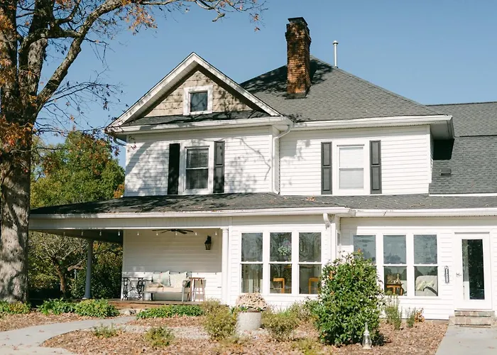 The Groome Inn