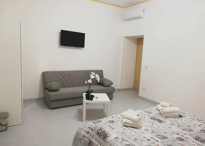 Bed and Breakfast Le Tre Orchidee Salerno