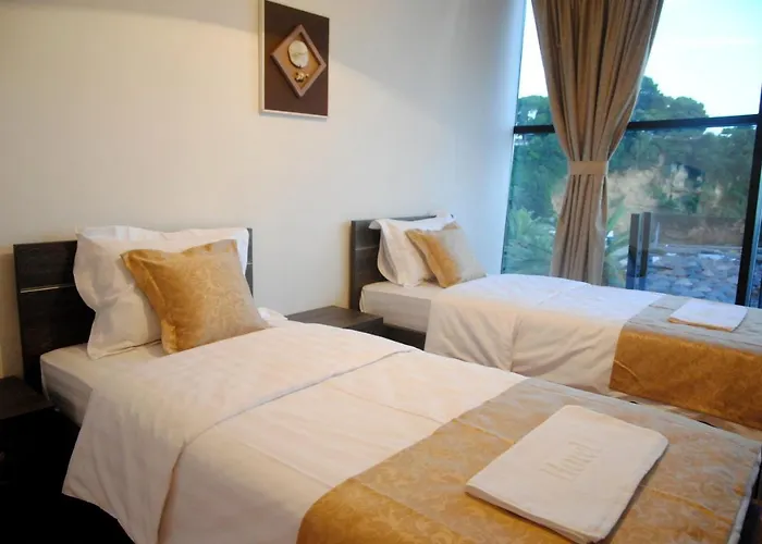 Hotel Cruiser Ulcinj