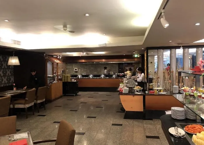 Bangkok Centre Hotel - Sha Extra Plus - 4-sterenhotel