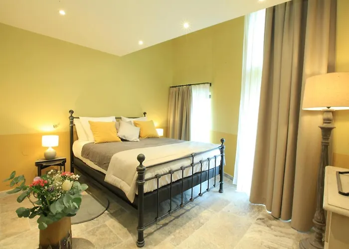 Boutique Chambres D' hôtes Les Ormes Saint-Rémy-de-Provence