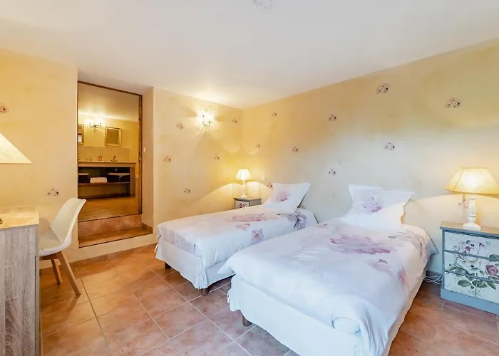 Boutique Bed and Breakfast La Bastide de Font Clarette à Six-Fours-les-Plages