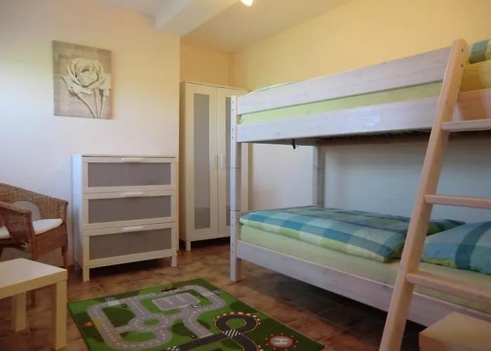 Boutique Ferienwohnung Hollandwarft Ferien unter Reet Pellworm